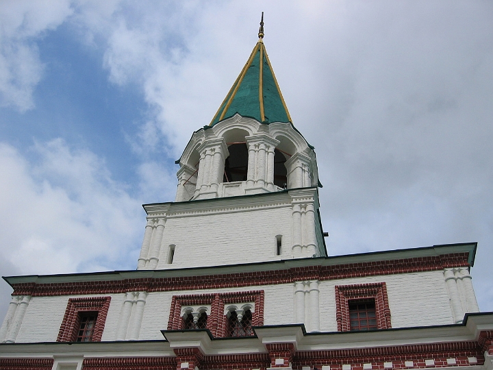 103 Front Gate Museum, Kolomenskoe.jpg
